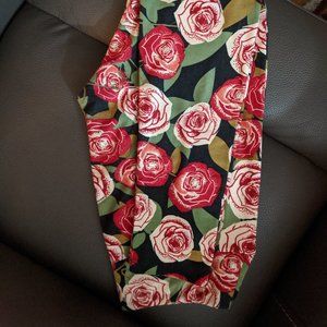 Rose Leggings | LuLaRoe OS Leggings